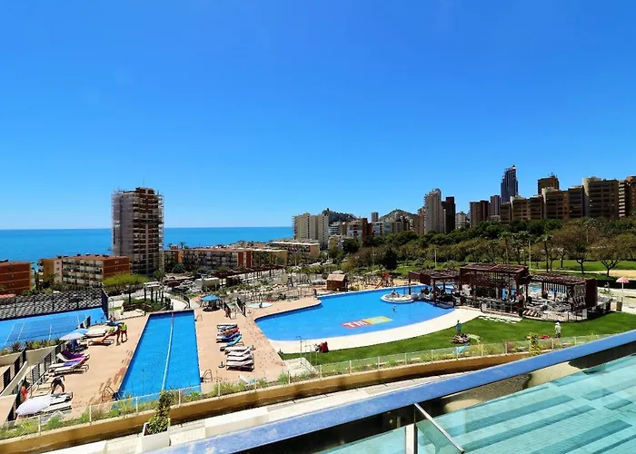 Sunset Drive 1-46 Poniente Beach