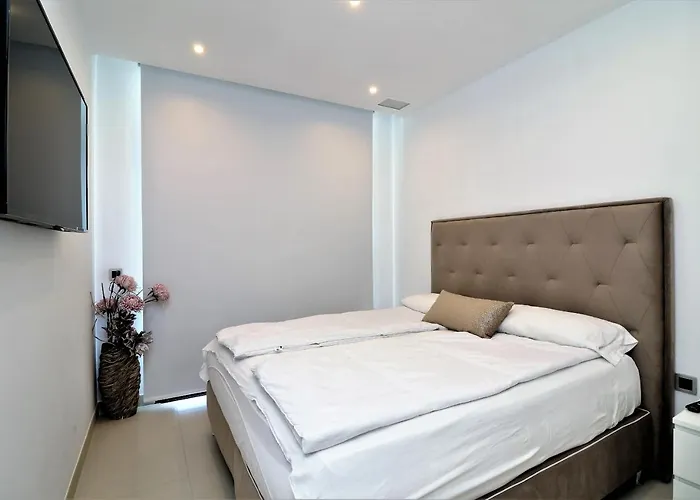 Sunset Drive 1-46 Poniente Beach Appartement