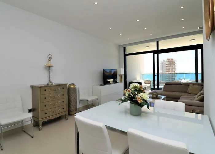 Sunset Drive 1-46 Poniente Beach